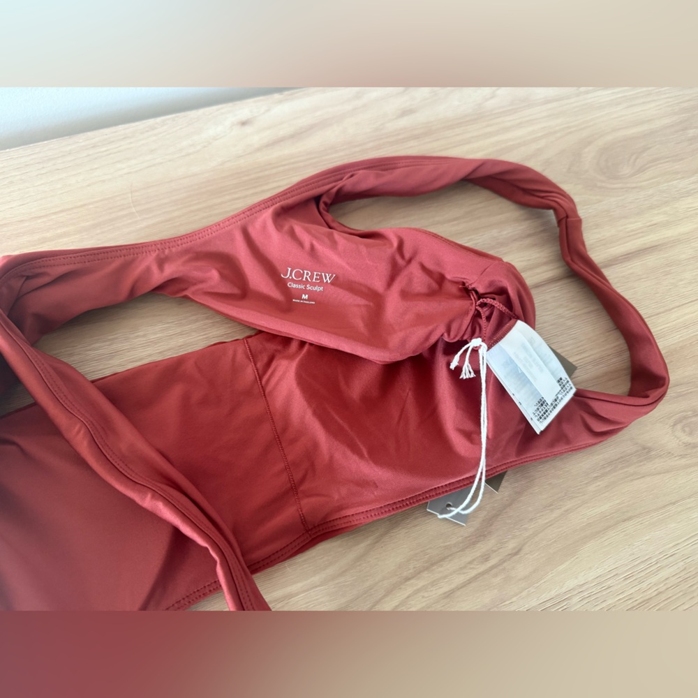 Claudia bikini top in Classic Sculpt Carolina Clay - Picture 8 of 10